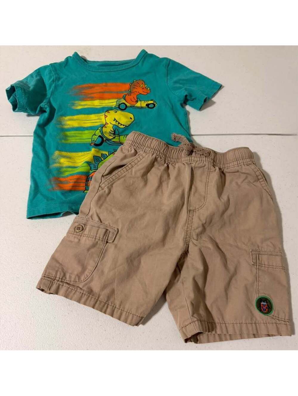 Gymboree 3T Dinosaur T-Shirt and Cargo Shorts Set